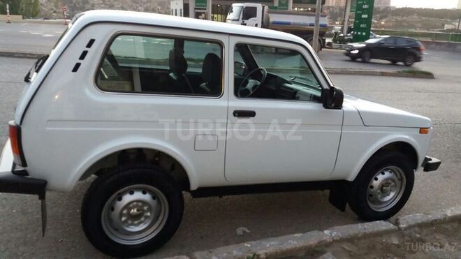 LADA (VAZ) Niva 2015, 2,300 km - 1.7 л - Bakı