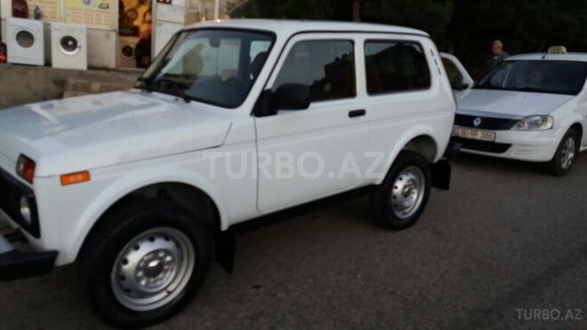 LADA (VAZ) Niva 2015, 2,300 km - 1.7 л - Bakı