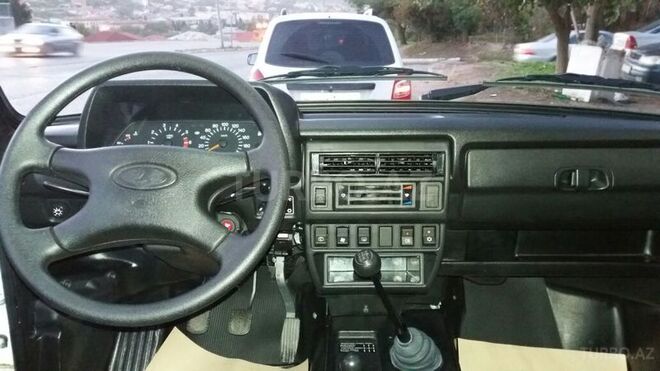 LADA (VAZ) Niva 2015, 2,300 km - 1.7 л - Bakı