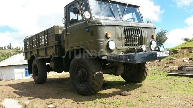 GAZ 66 1974, 150,000 km - 4.3 l - Astara
