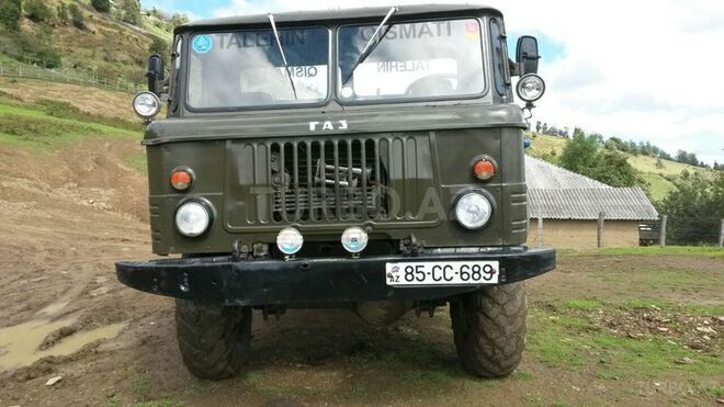 GAZ 66 1974, 150,000 km - 4.3 l - Astara