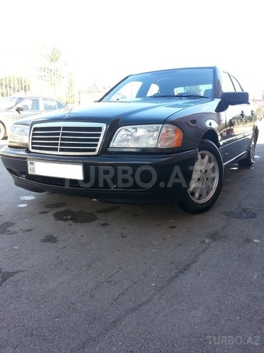 Mercedes C 200 1999, 180,000 km - 2.0 л - Bakı