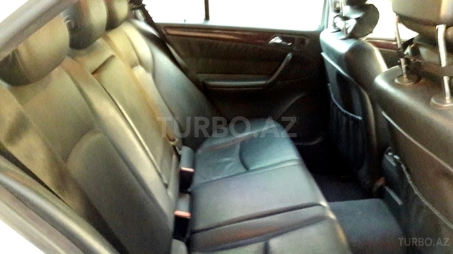 Mercedes C 240 2001, 107,000 km - 2.6 l - Bakı