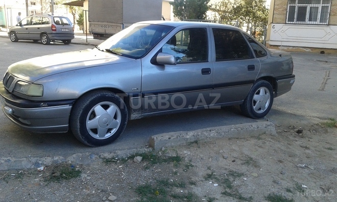 Opel Vectra 1994, 358,650 km - 2.0 l - Sumqayıt