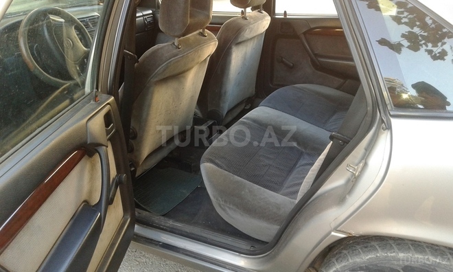 Opel Vectra 1994, 358,650 km - 2.0 l - Sumqayıt
