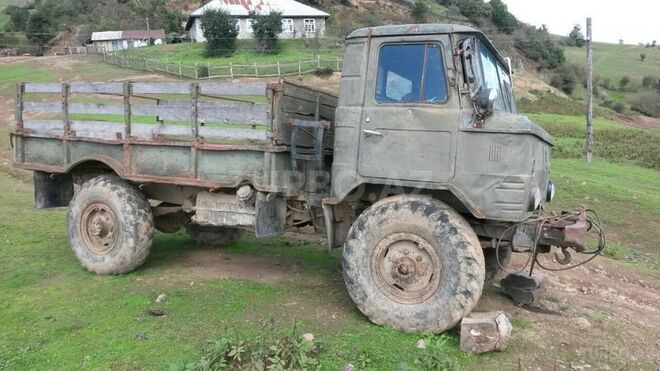 GAZ 66 1983, 160,000 km - 4.3 l - Astara