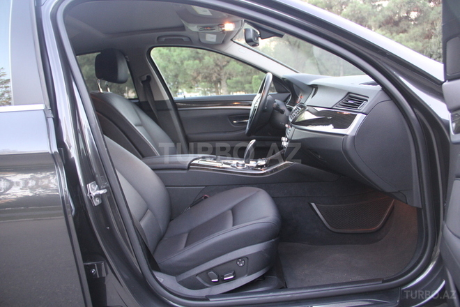BMW 530 2010, 102,000 km - 3.0 l - Bakı