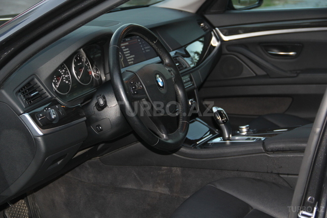 BMW 530 2010, 102,000 km - 3.0 l - Bakı