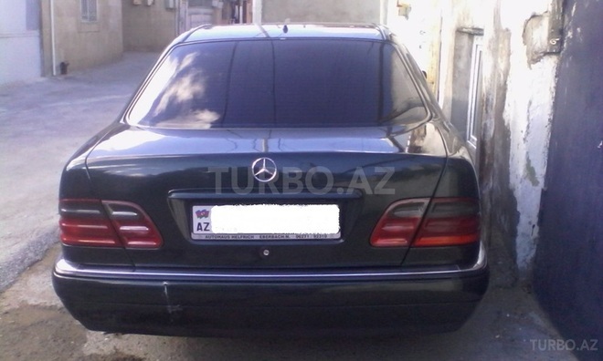 Mercedes E 320 1996, 289,000 km - 3.2 l - Bakı