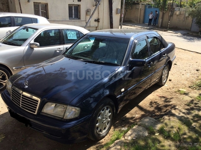 Mercedes C 200 1999, 219,000 km - 2.0 l - Bakı