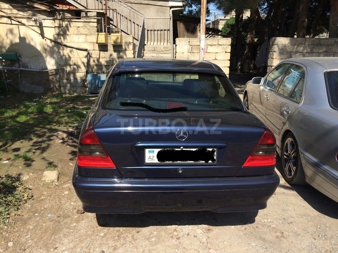 Mercedes C 200 1999, 219,000 km - 2.0 l - Bakı