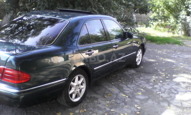 Mercedes E 230 1997, 211,799 km - 2.3 l - Gəncə