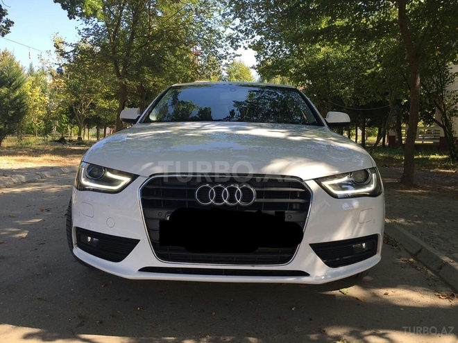 Audi A4 2014, 31,200 km - 1.8 л - Bakı