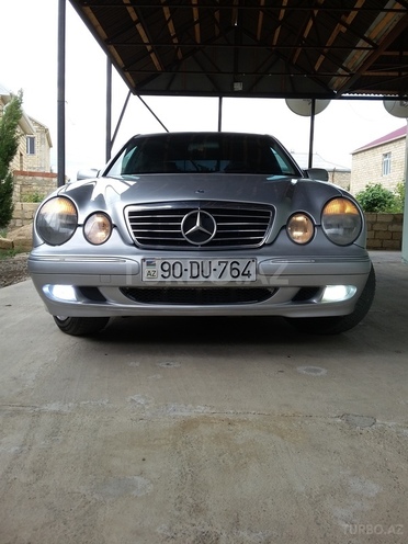 Mercedes E 220 1999, 510,364 km - 2.2 l - Bakı