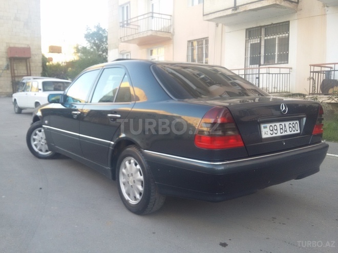 Mercedes C 180 1997, 237,374 km - 1.8 l - Bakı