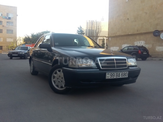 Mercedes C 180 1997, 237,374 km - 1.8 l - Bakı