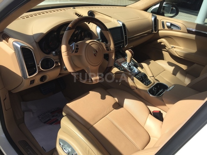 Porsche Cayenne 2010, 39,000 km - 4.8 л - Bakı