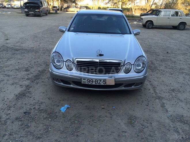 Mercedes E 270 2002, 325,000 km - 2.7 л - Biləsuvar