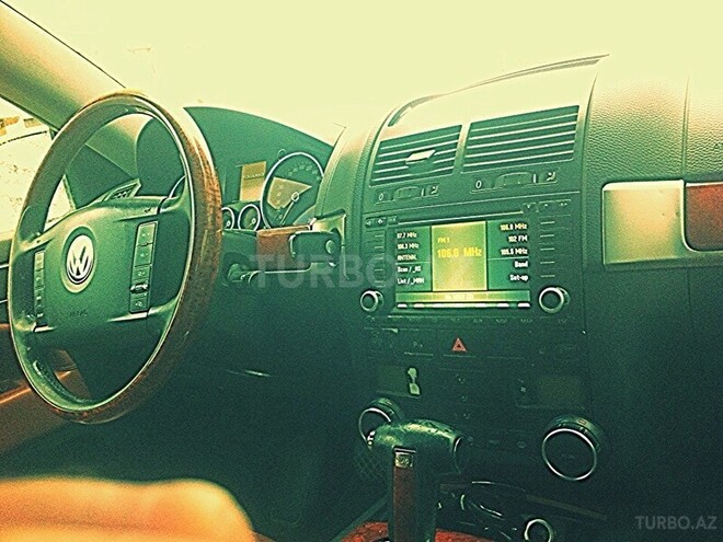 Volkswagen Touareg 2006, 220,000 km - 3.2 l - Bakı