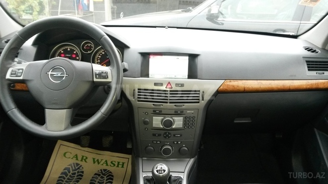 Opel Astra 2005, 173,000 km - 1.7 l - Sumqayıt