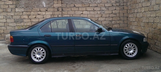 BMW 320 1993, 319,000 km - 2.0 l - Bakı