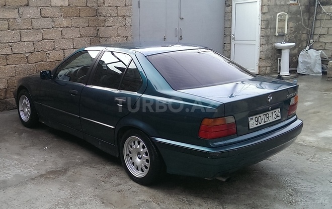 BMW 320 1993, 319,000 km - 2.0 l - Bakı