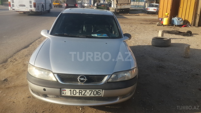 Opel Vectra 1997, 160,000 km - 1.8 л - Bakı