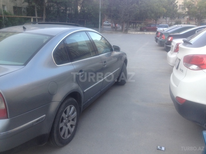 Volkswagen Passat 2001, 168,000 km - 1.8 l - Bakı