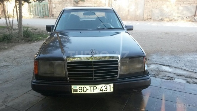 Mercedes E 300 1991, 656,830 km - 3.0 l - Bakı