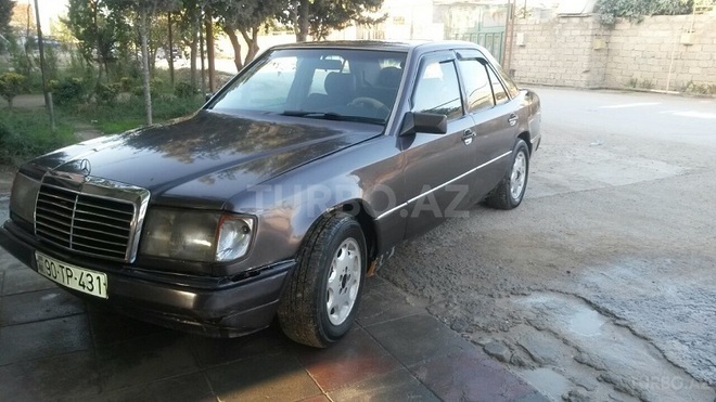 Mercedes E 300 1991, 656,830 km - 3.0 l - Bakı