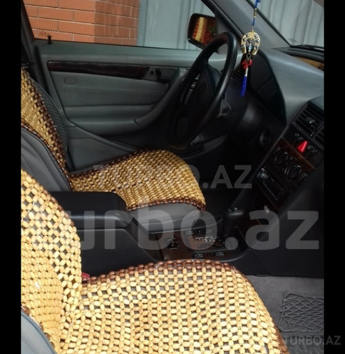 Mercedes C 230 1998, 278,000 km - 2.3 l - Bakı