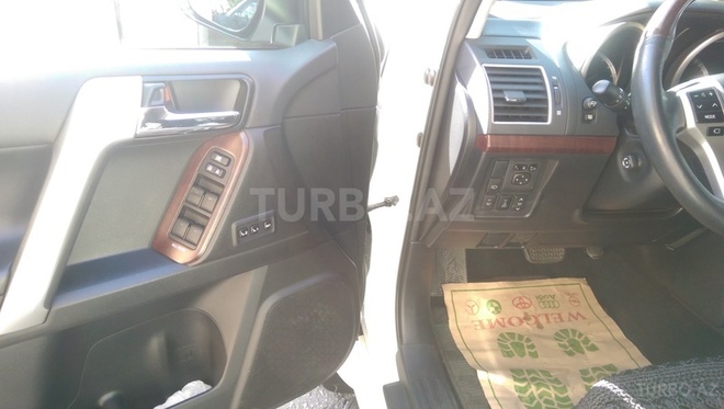 Toyota Prado 2014, 27,300 km - 3.0 l - Bakı