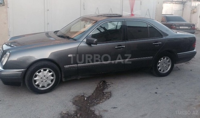 Mercedes E 240 1997, 231,000 km - 2.4 l - Bakı