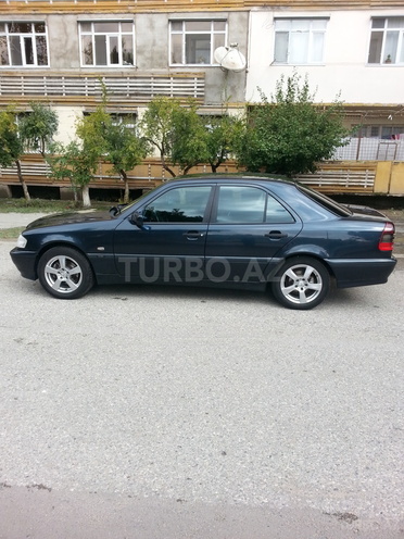 Mercedes C 180 1999, 175,000 km - 1.8 l - Sumqayıt