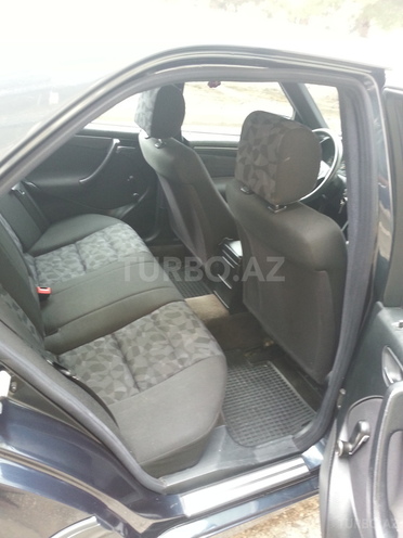 Mercedes C 180 1999, 175,000 km - 1.8 l - Sumqayıt