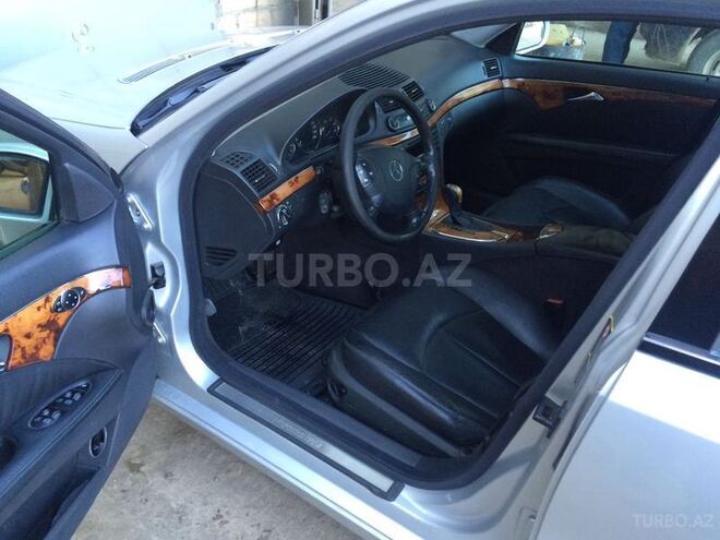 Mercedes E 270 2002, 325,383 km - 2.7 l - Cəlilabad