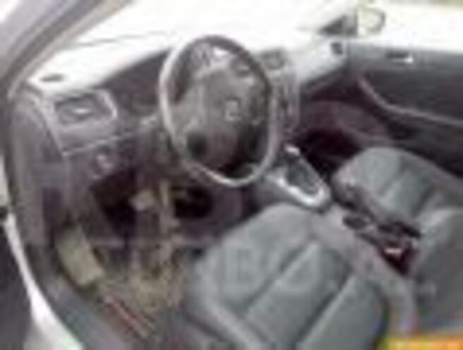 Volkswagen Jetta 2011, 96,000 km - 2.5 l - Bakı