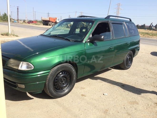Opel Astra 1997, 230,000 km - 1.6 l - Bakı