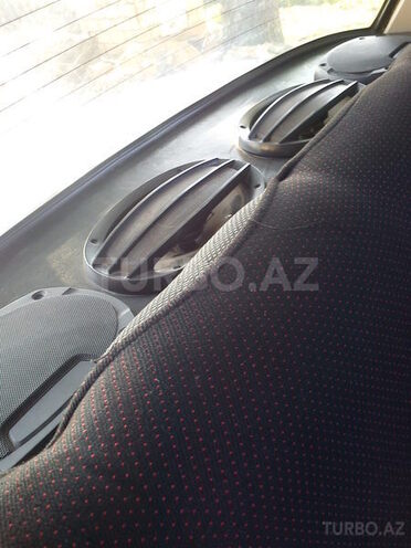 LADA (VAZ) 2106 2005, 76,947 km - 1.6 l - Astara