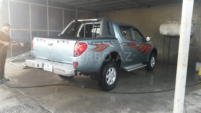 Mitsubishi L200 2008, 122,000 km - 2.5 l - Bakı