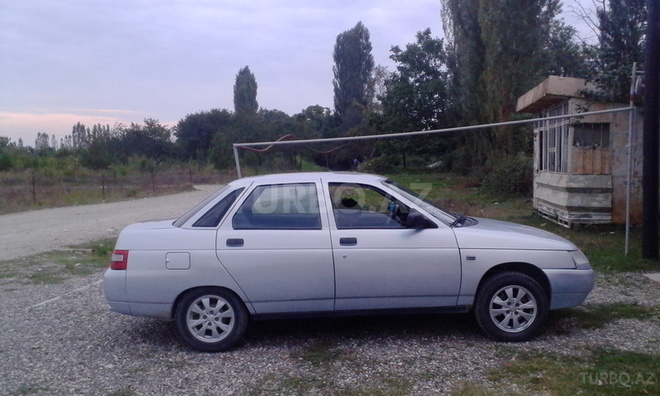 LADA (VAZ) 2110 2005, 110,000 km - 1.6 l - Quba