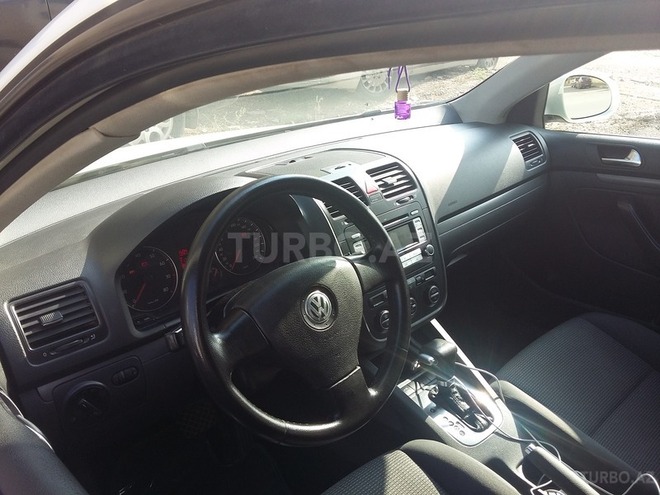 Volkswagen Jetta 2007, 218,300 km - 1.6 l - Bakı