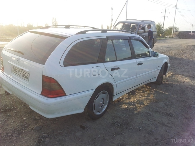 Mercedes C 200 1997, 262,000 km - 2.0 l - Xaçmaz