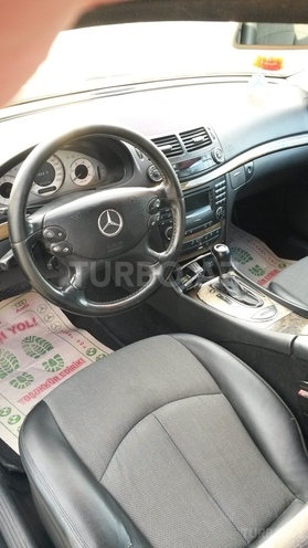 Mercedes E 300 2006, 256,000 km - 3.0 l - Gəncə