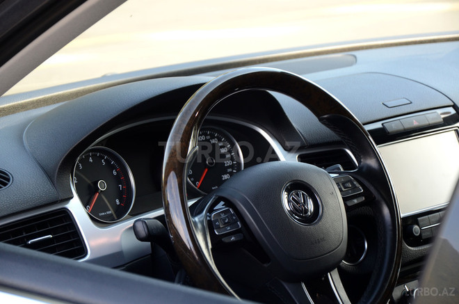 Volkswagen Touareg 2012, 78,800 km - 3.6 l - Bakı