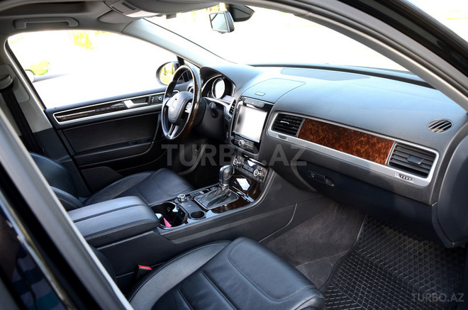 Volkswagen Touareg 2012, 78,800 km - 3.6 l - Bakı
