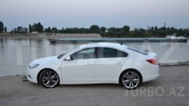 Opel Insignia 2011, 100,500 km - 2.0 l - Bakı