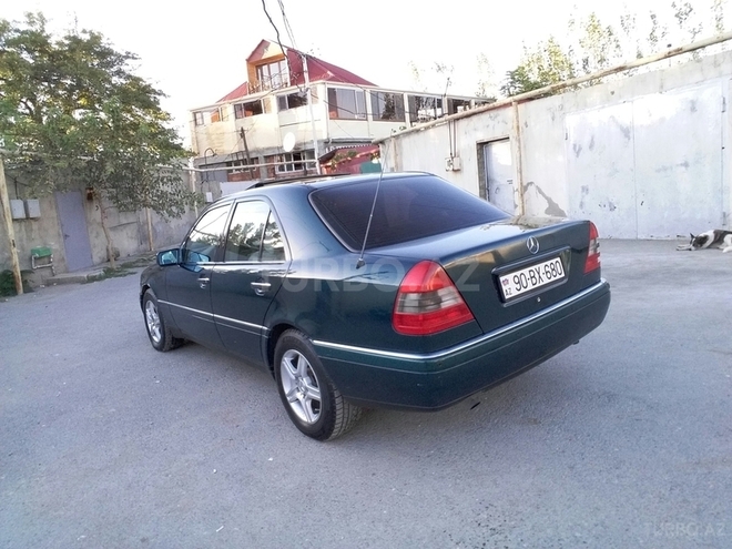 Mercedes C 180 1995, 176,545 km - 1.8 l - Bakı