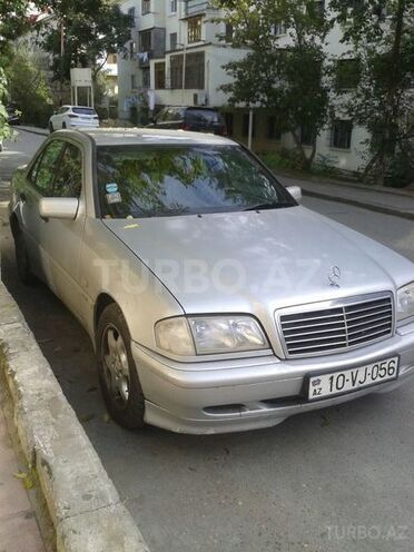 Mercedes C 240 1997, 272,463 km - 2.4 l - Bakı