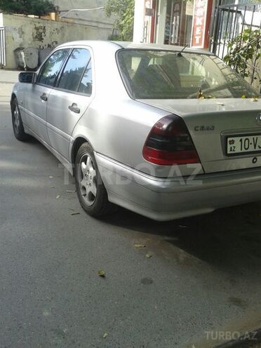 Mercedes C 240 1997, 272,463 km - 2.4 l - Bakı